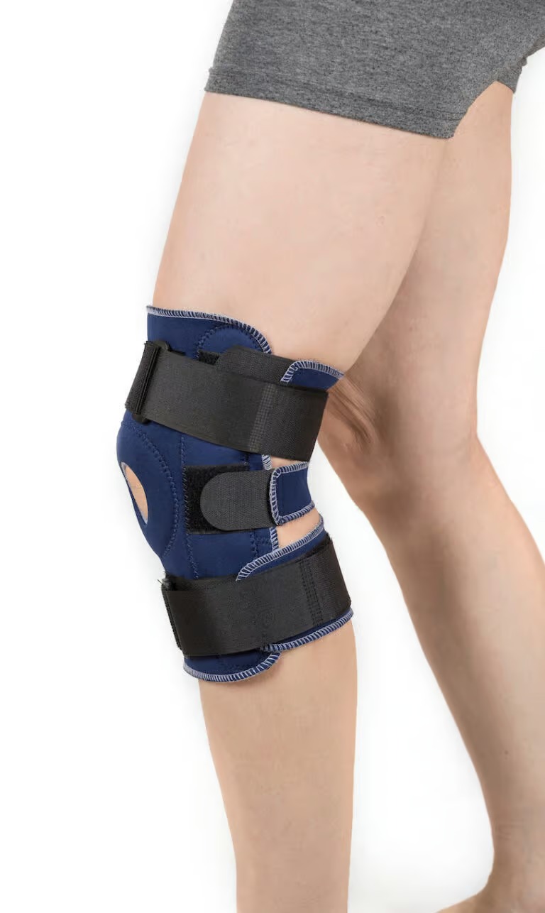 Adjustable Stabilising Knee Brace Style worn on leg