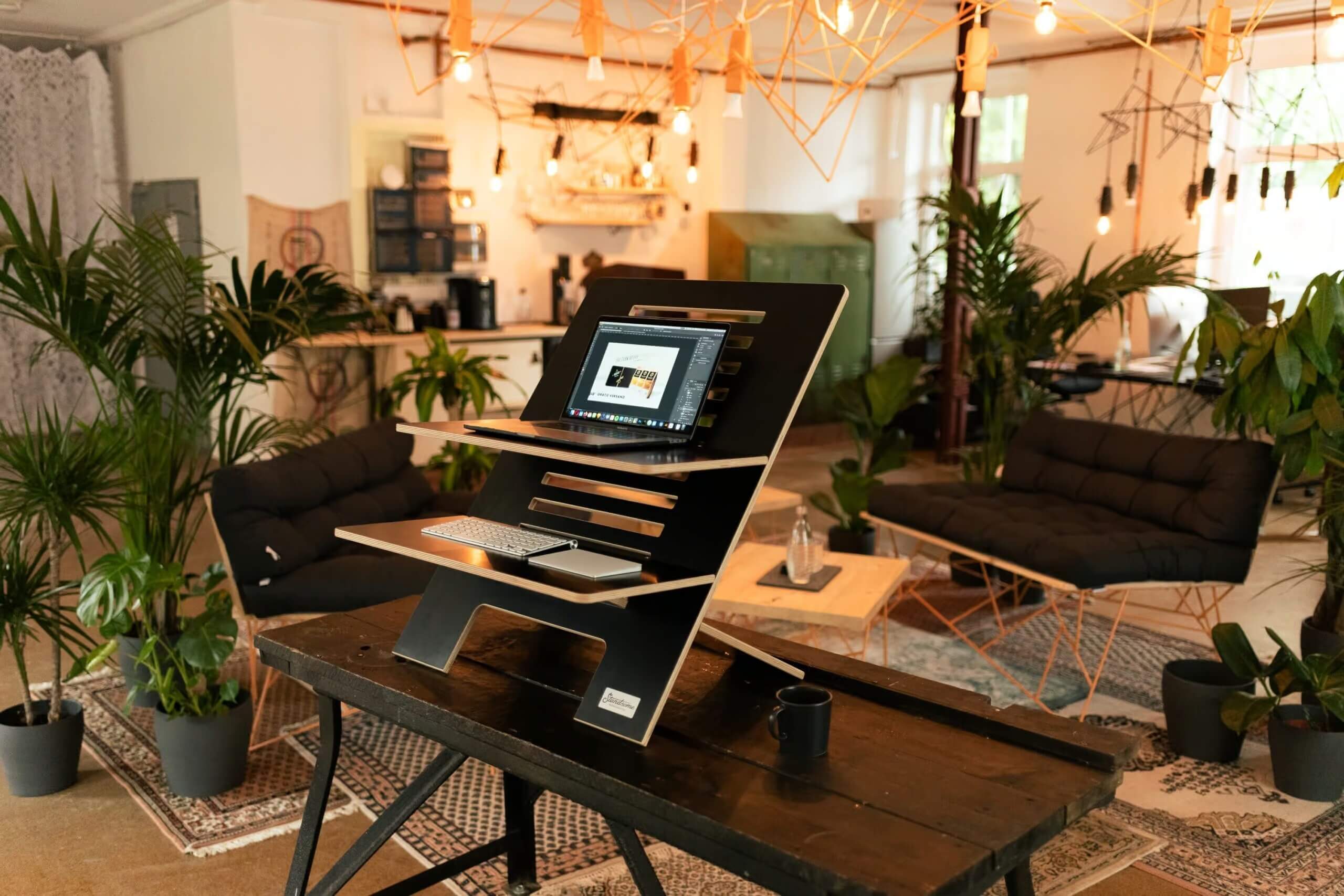 Featured image for “The Top 5 Ergonomic Tips To Help You Stay Productive And Comfortable At Your Desk”